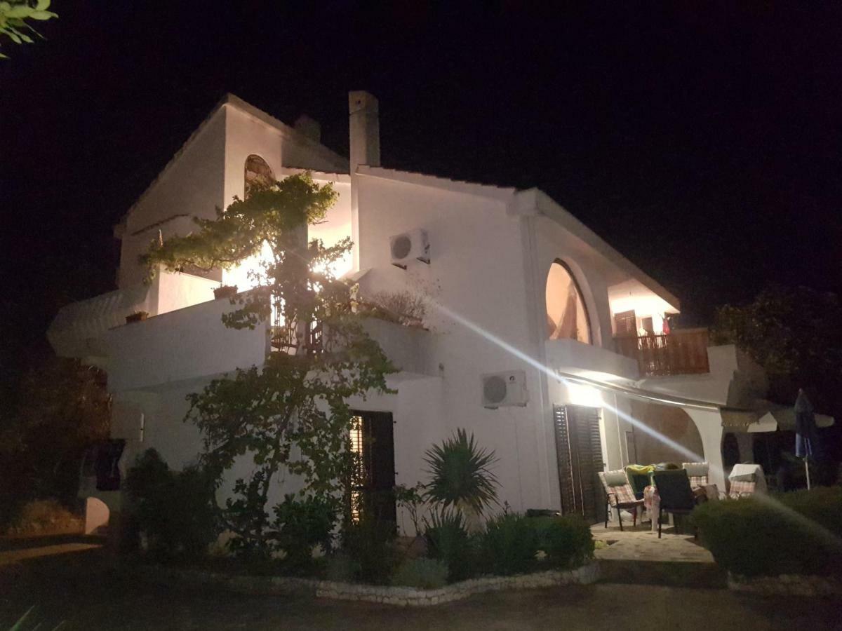 كرك Villa Sekki المظهر الخارجي الصورة